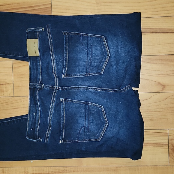 3/15❤️ American Eagle stretchy high waist skinny. Sz 4 - Picture 5 of 6